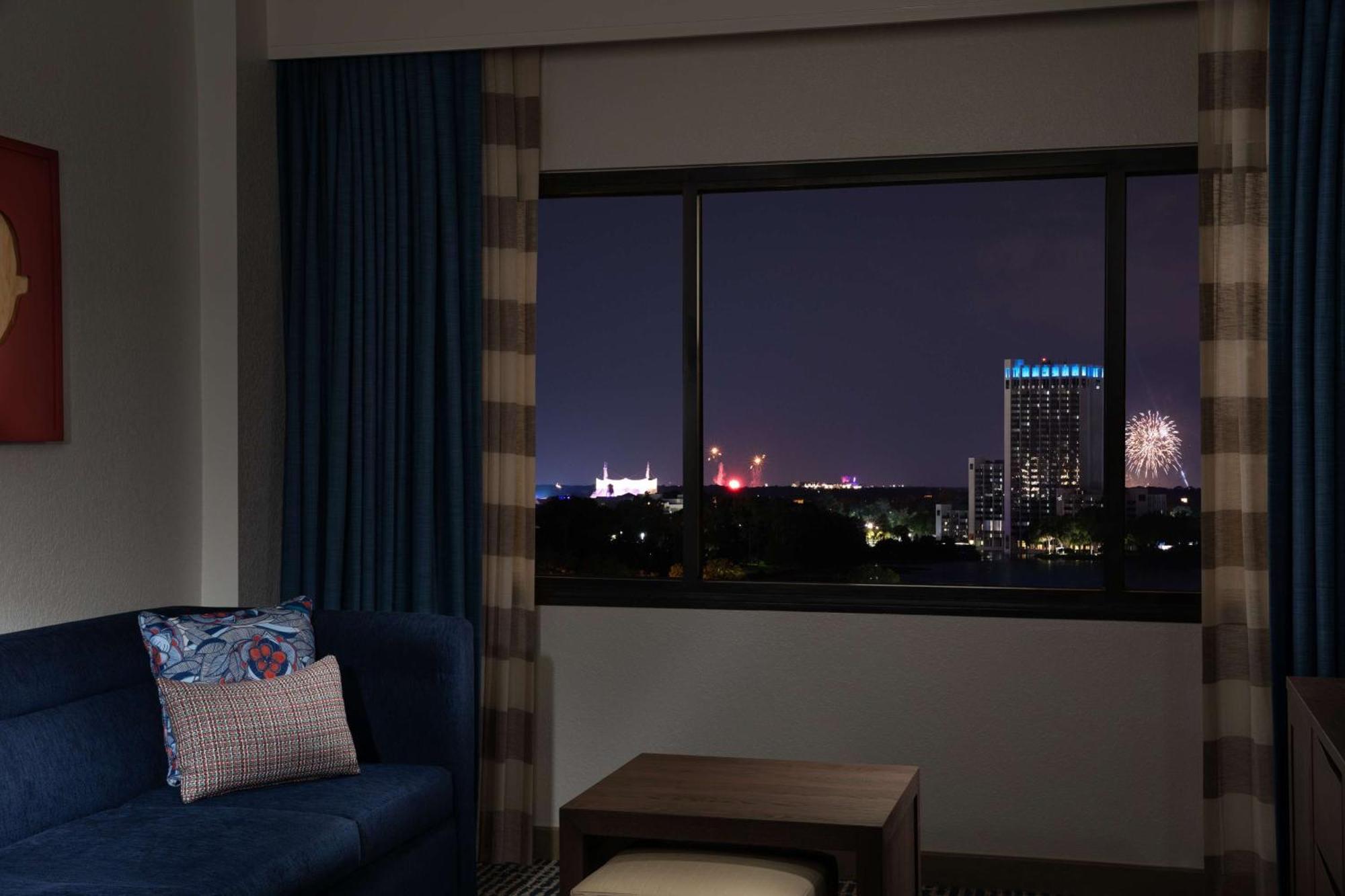 Resort Doubletree By Hilton Orlando At Springs 4*